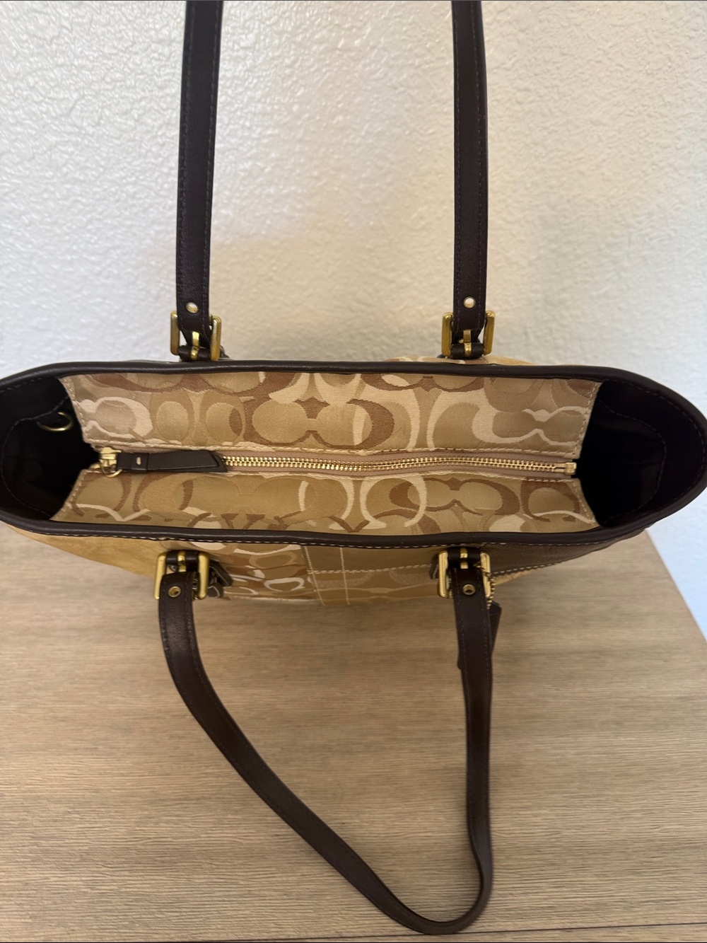 Coach Holliday Hampton Patchwork Tote Vintage 2007 - Picture 6 of 9